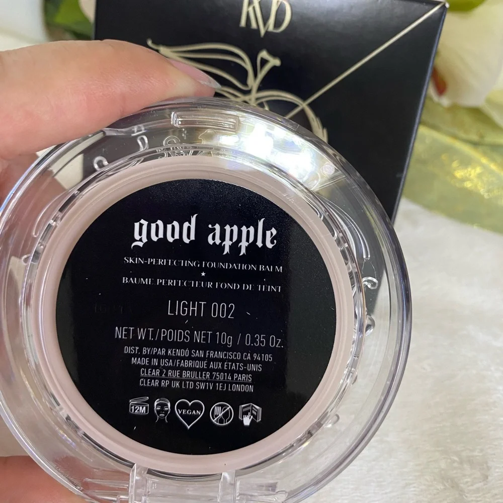 Good Apple Skin-Perfecting Foundation Balm - Cream COLOR LIGHT 002